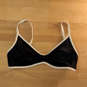NWOT Negative swim scoop bikini top in black and white
